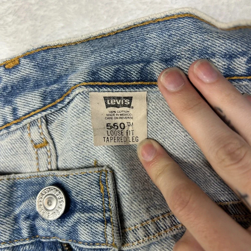 Levi's 560 Loose‎ Fit Tapered Leg Jeans Men Blue Denim Pockets Classic - 37X31.5